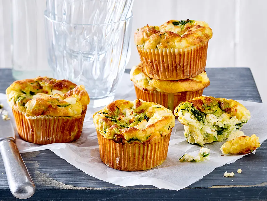 Rührei-Muffins mit Grünzeug Rezept Rührei-Muffins mit Grünzeug Rezept
