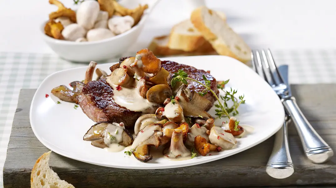 Rumpsteak mit Balsamicopilzen Rezept - Foto: LECKER @ Bauer Media Group Rumpsteak mit Balsamicopilzen Rezept - Foto: LECKER @ Bauer Media Group