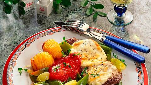 Rumpsteak mit Käse überbacken Rezept - Foto: Horn