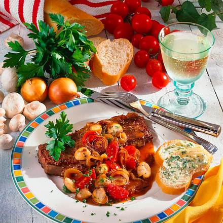 Rumpsteak mit Zwiebelsoße Rezept Rumpsteak mit Zwiebelsoße Rezept