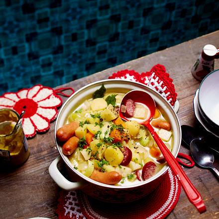 Rustikaler Kartoffeleintopf Rezept Rustikaler Kartoffeleintopf Rezept