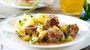 Sächsisches Senffleisch mit Gurke und Kartoffeln - Foto: House of Food / Bauer Food Experts KG