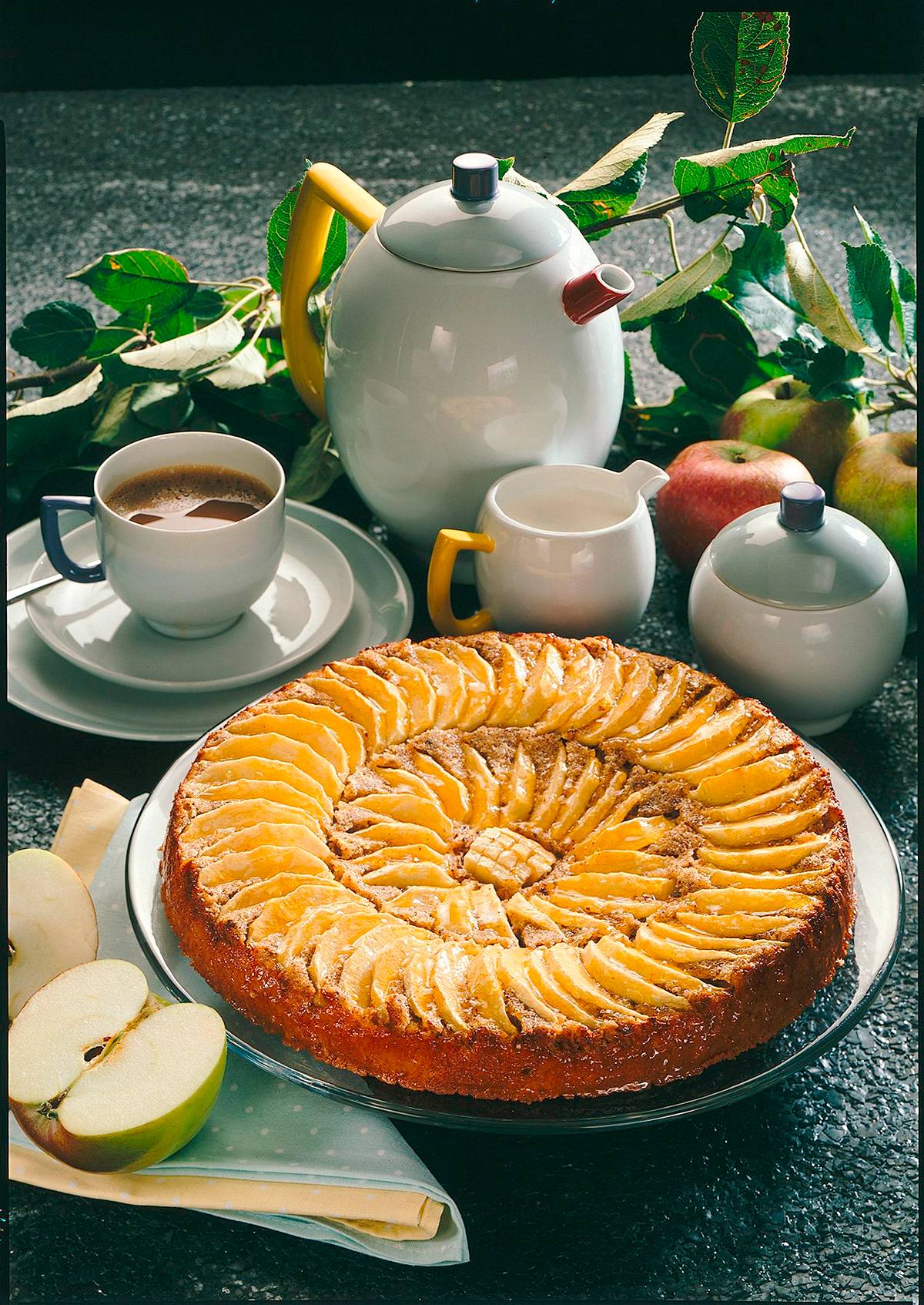 Saftige Apfeltorte Rezept