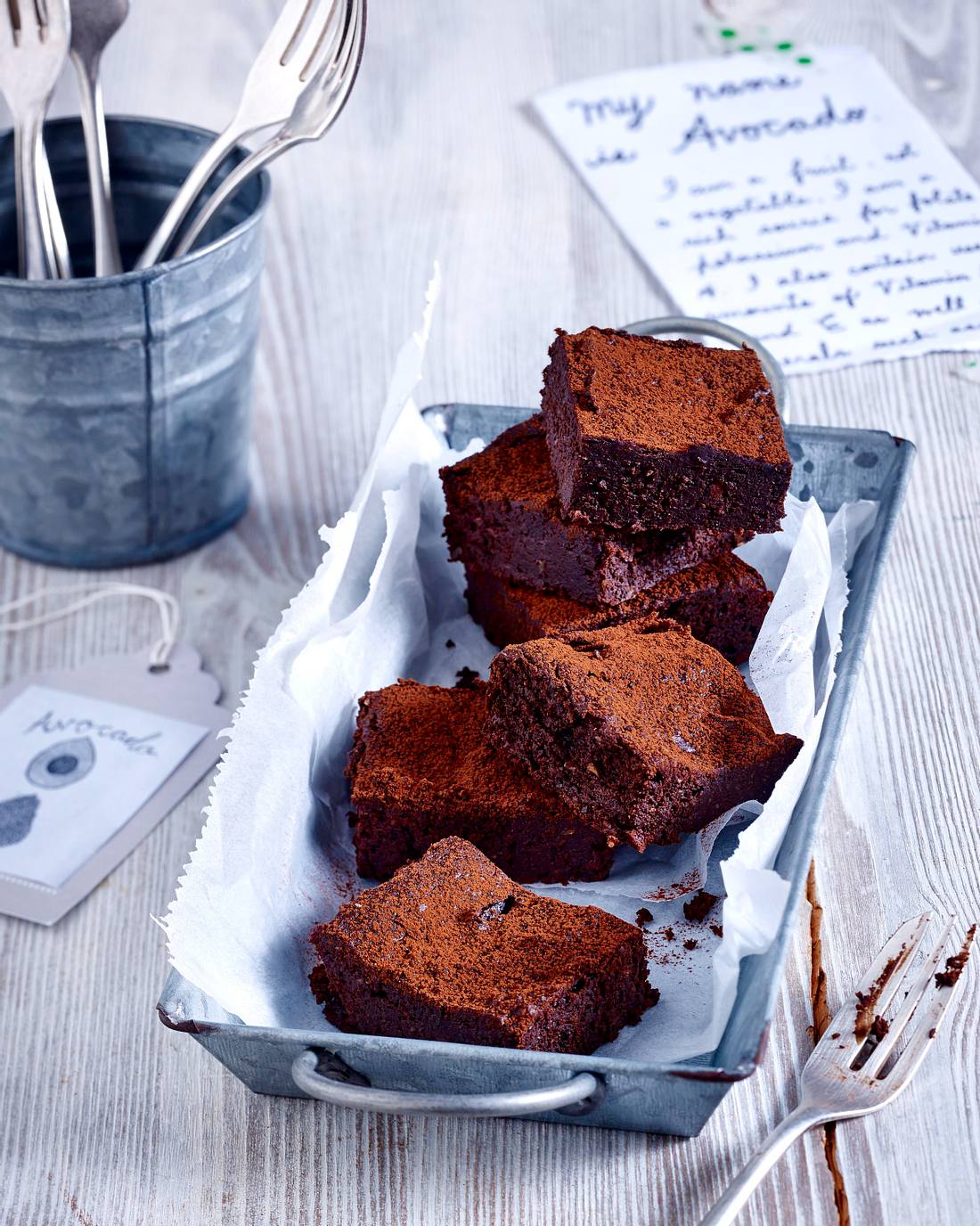 Glutenfreie und fettarme Avocado-Brownies Rezept Saftige Avocado-Brownies Rezept