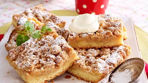Saftiger Apfel-Streuselkuchen Rezept - Foto: House of Food / Bauer Food Experts KG