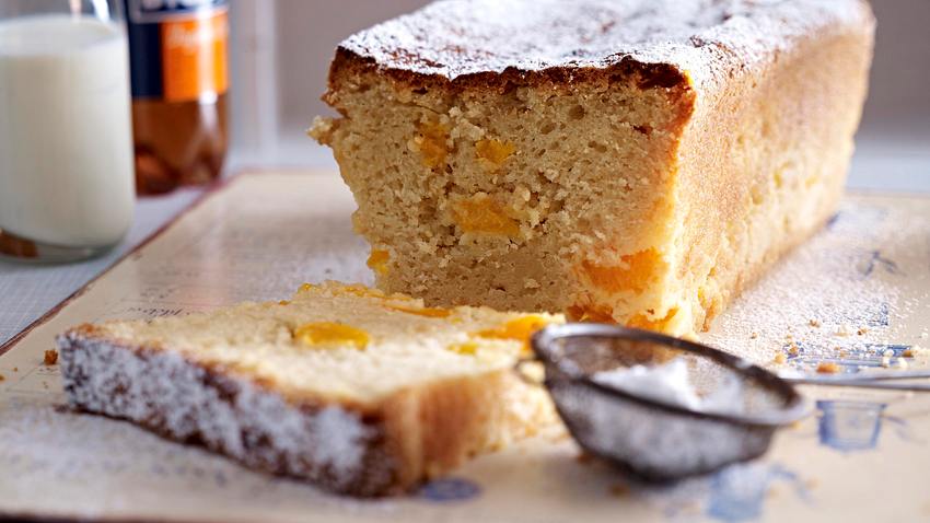 Saftiger Bionade-Mandarinen-Kuchen Rezept - Foto: House of Food / Bauer Food Experts KG
