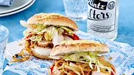 Saftiger Gyros-Burger Rezept - Foto: LECKER @ Bauer Media Group