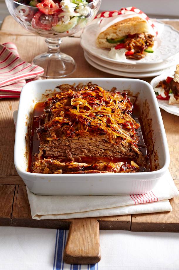 Saftiger Gyros-Schichtbraten mit Kruste Rezept | LECKER