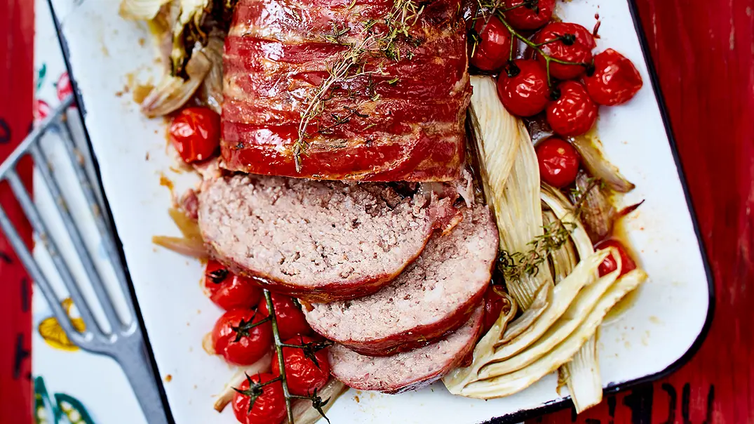 Saftiger Hackbraten Rezept - Foto: LECKER @ Bauer Media Group Saftiger Hackbraten Rezept - Foto: LECKER @ Bauer Media Group