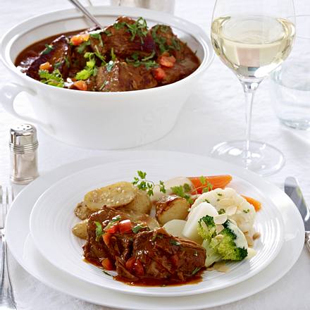 Saftiges Rindergulasch Rezept