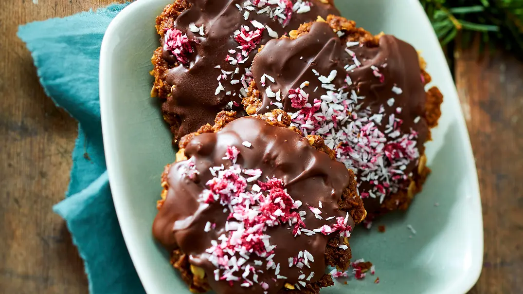 Sagenhafte Kokoscookies Rezept - Foto: LECKER @ Bauer Media Group