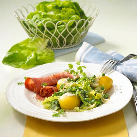 Sahne-Erbsen mit Kopfsalat Rezept Sahne-Erbsen mit Kopfsalat Rezept