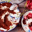 Sahnige Joghurtcreme „Hugo“ mit Rhabarberkompott Rezept - Foto: House of Food / Bauer Food Experts KG