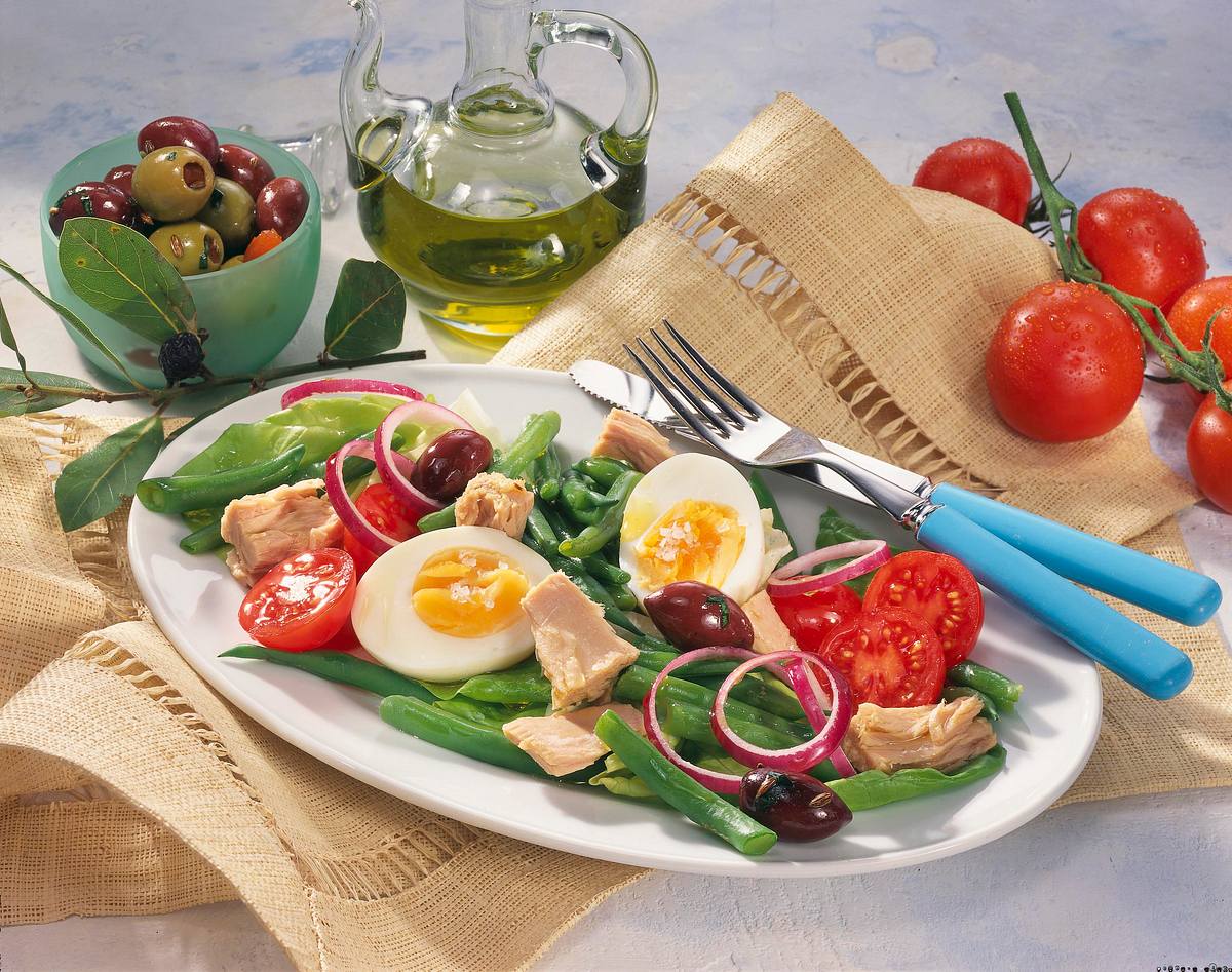 Salat Nicoise mit grünen Bohnen und Thunfisch Rezept