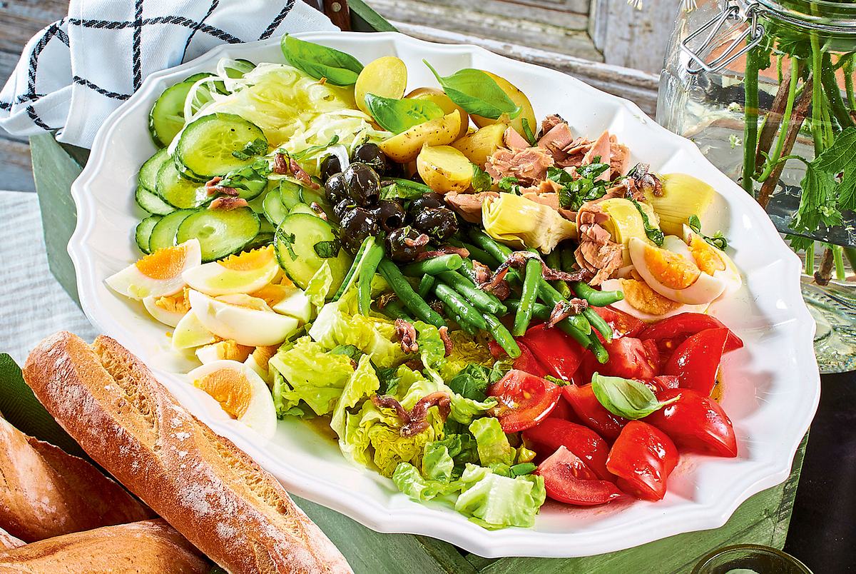 Salatplatte à la Nizza Rezept