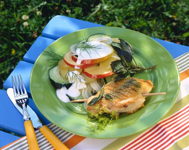 Salbeihähnchen mit Kartoffelsalat Rezept