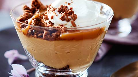 Salted-Caramel-Cookie-Cups Rezept - Foto: House of Food / Bauer Food Experts KG