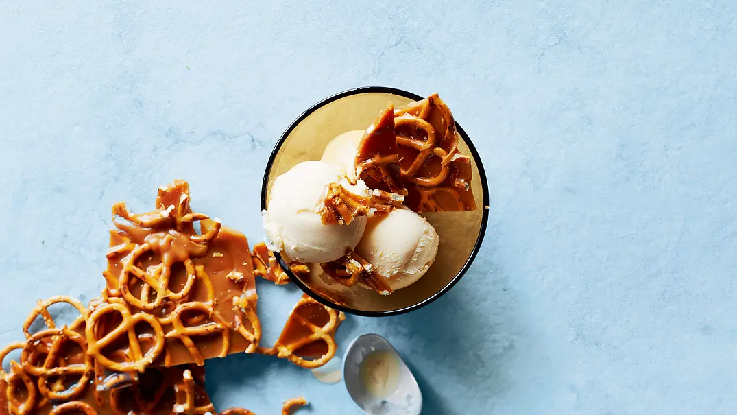 Süß & aufgebrezelt: Salted-Caramel-Krokant Rezept - Foto: Image Professionals Süß & aufgebrezelt: Salted-Caramel-Krokant Rezept - Foto: Image Professionals