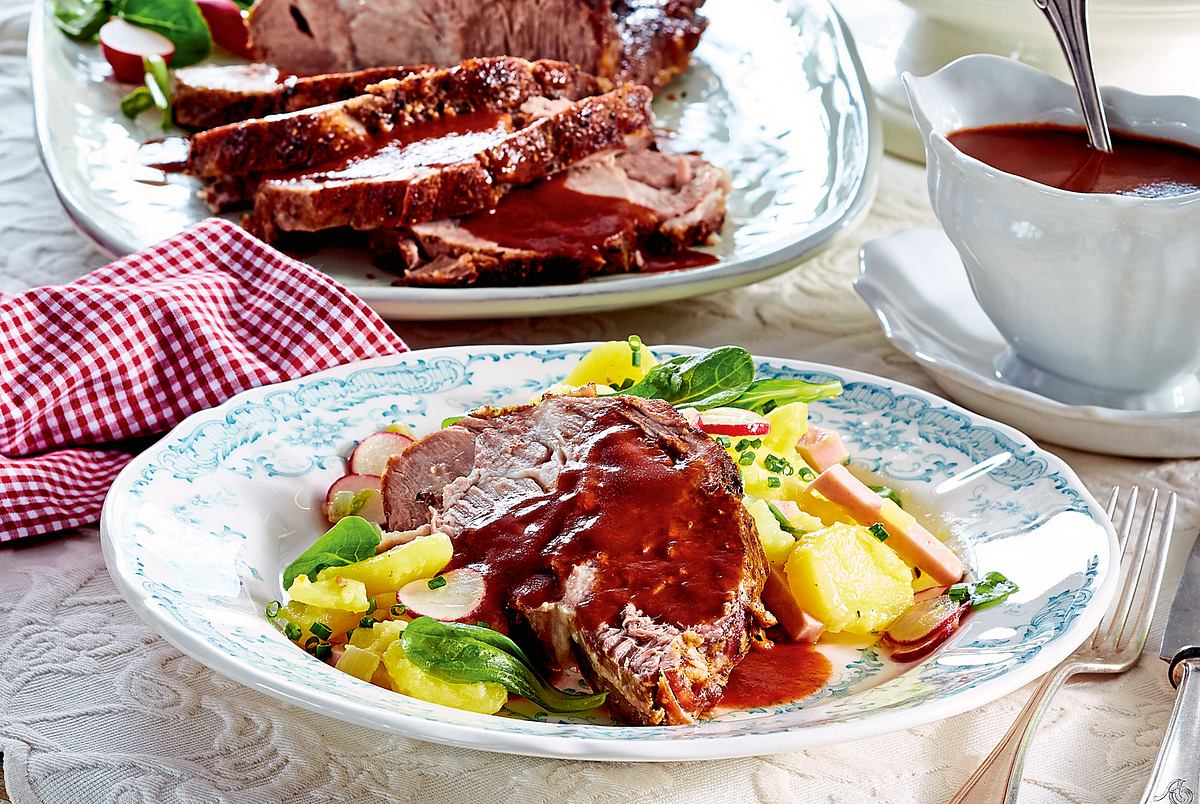 Salzbraten mit Rotweinsoße Rezept