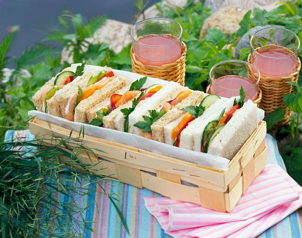 Sandwich mit Lachs und Thunfisch Rezept Sandwich mit Lachs und Thunfisch Rezept
