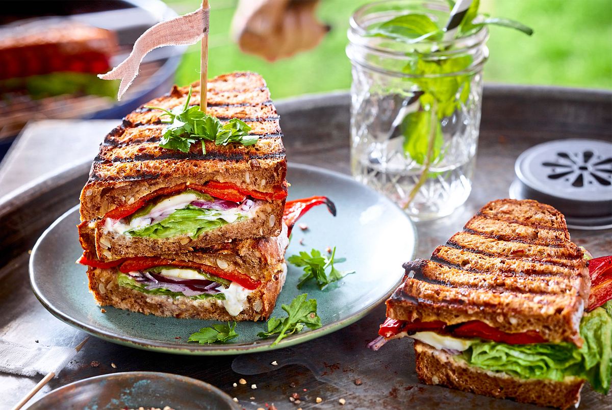 Sandwich-Turm mit Grillpaprika Rezept