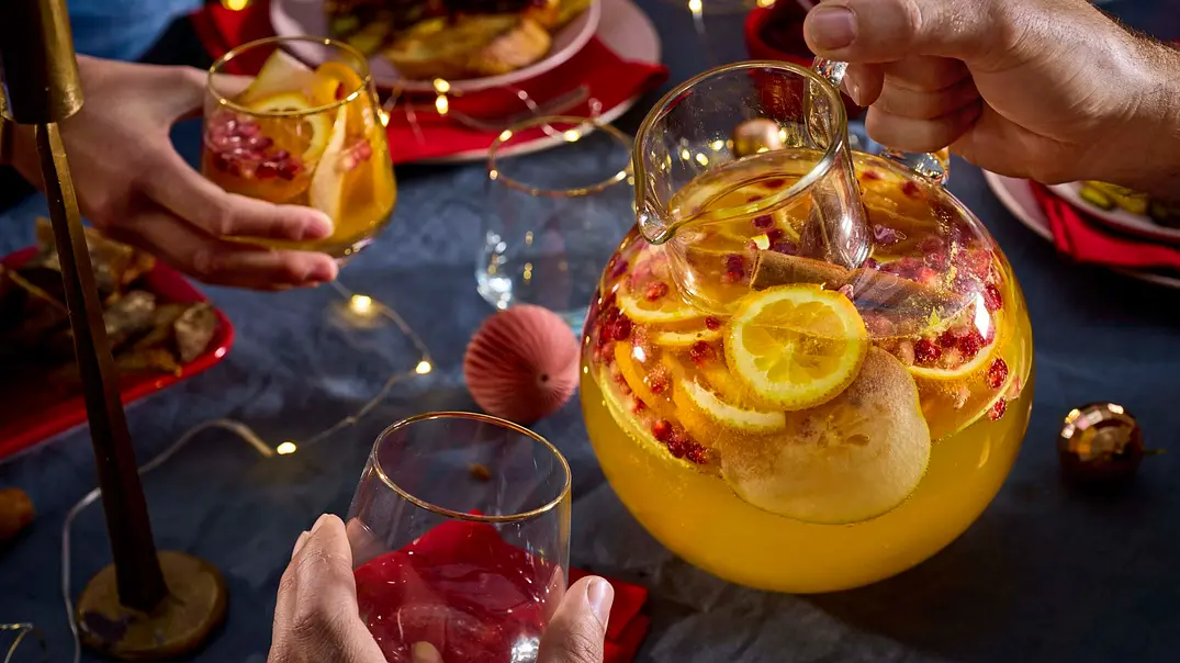 Sangria „Feliz Navidad“ - Foto: LECKER @ Bauer Media Group