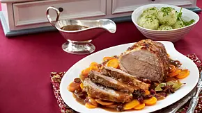 Sauerbraten vom Schwein Rezept - Foto: LECKER @ Bauer Media Group