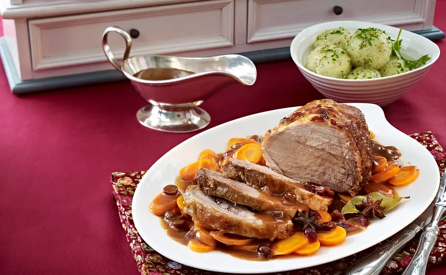 Sauerbraten mit Cranberrys (Kochschule) Rezept Sauerbraten vom Schwein Rezept