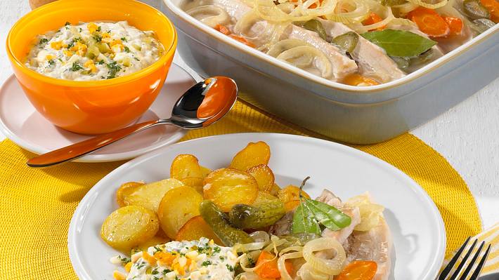 Sauerfleisch mit Bratkartoffeln und leichter Remoulade Rezept - Foto: House of Food / Bauer Food Experts KG