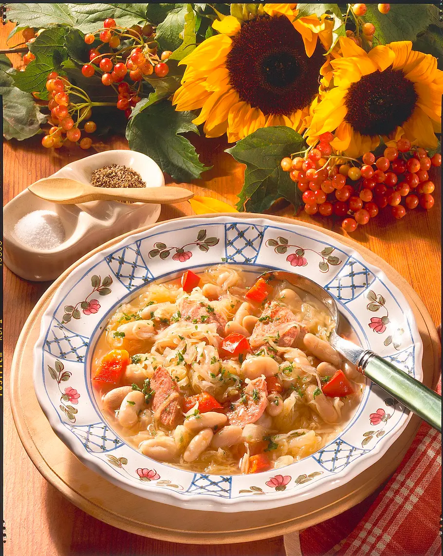 Sauerkraut-Bohnen-Eintopf Rezept