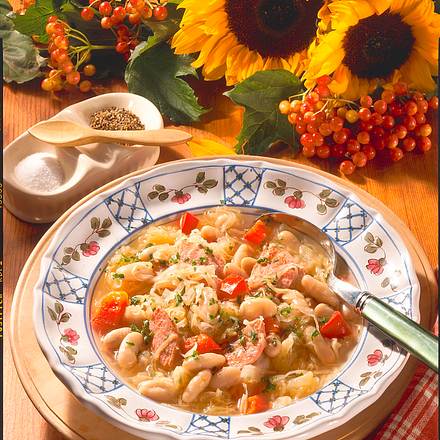 Sauerkraut-Bohnen-Eintopf Rezept Sauerkraut-Bohnen-Eintopf Rezept