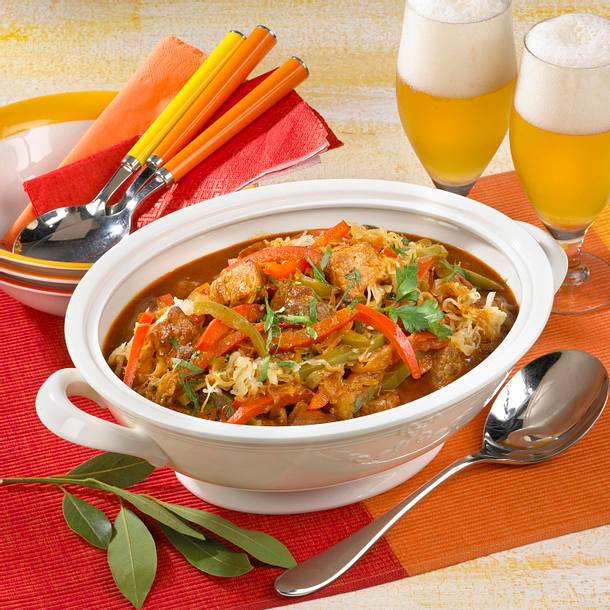Sauerkraut-Gulasch Rezept Sauerkraut-Gulasch Rezept
