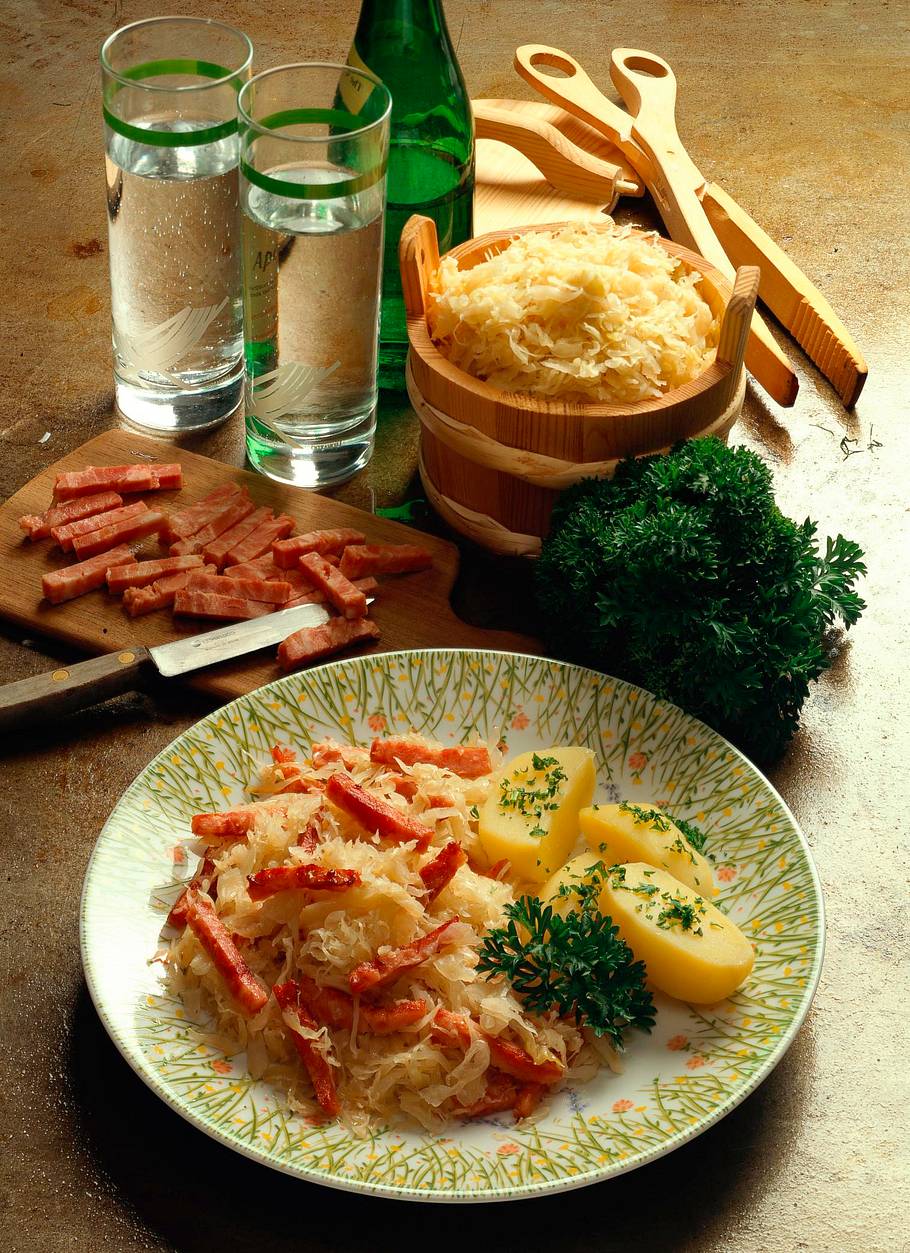Sauerkraut mit Schinken Rezept