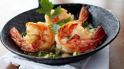 Scampipfanne mit Knoblauch Rezept - Foto: House of Food / Bauer Food Experts KG