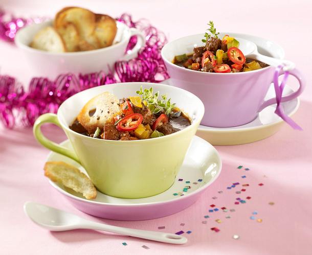 Scharfe Gulaschsuppe Rezept Scharfe Gulaschsuppe Rezept