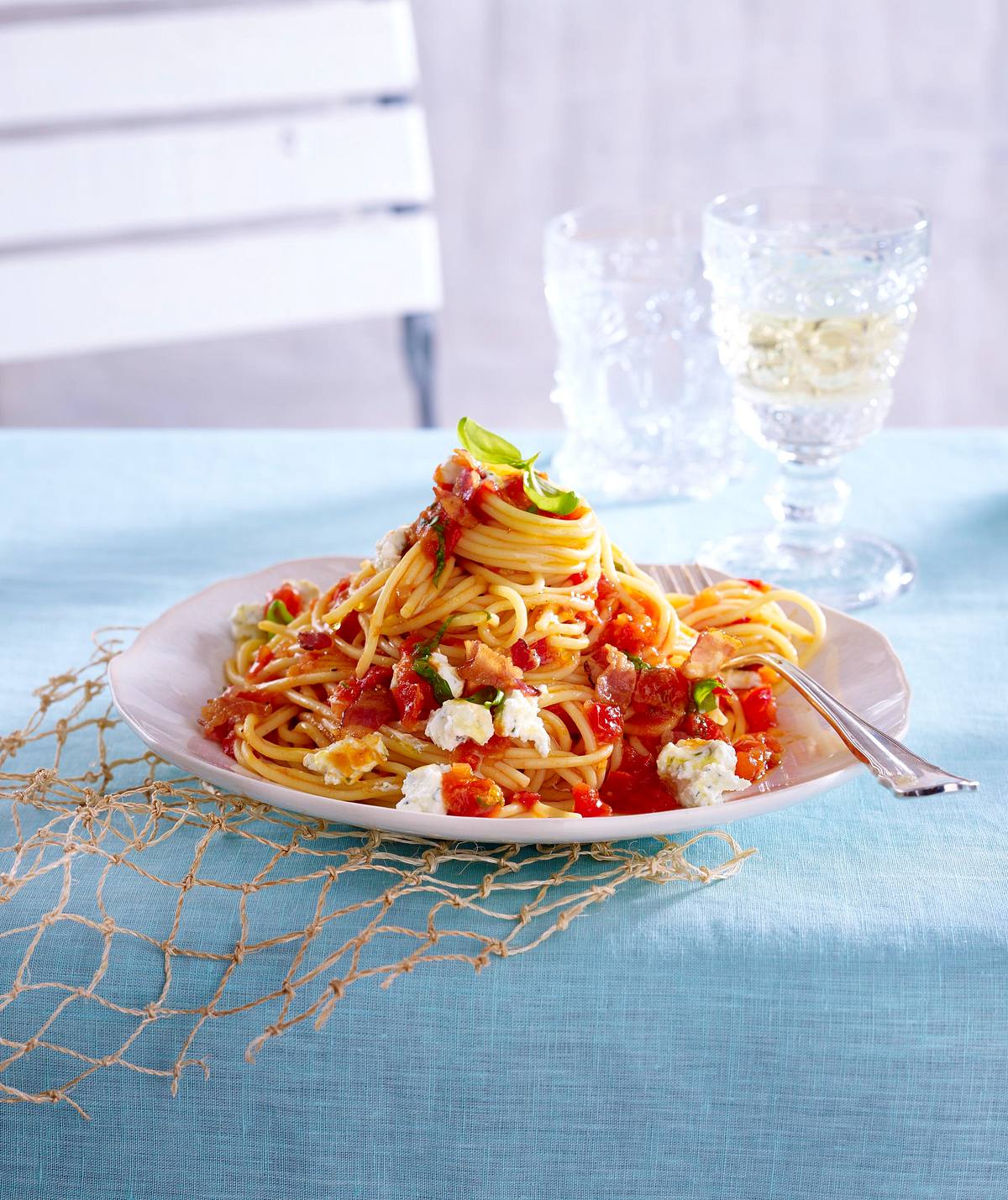 Scharfe Spaghetti mit Speck Rezept