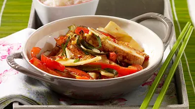 Scharfer Tofu aus dem Wok Rezept - Foto: LECKER @ Bauer Media Group