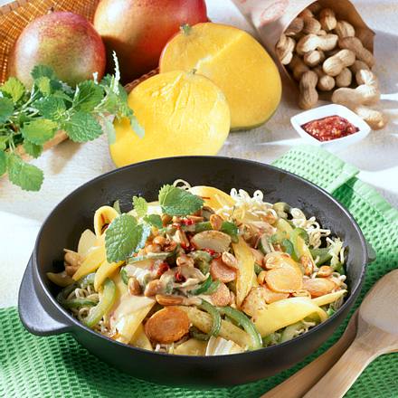 Scharfes Schmorgemüse mit Mango Rezept Scharfes Schmorgemüse mit Mango Rezept