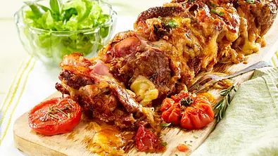 Schichtbraten aus der Kastenform Rezept - Foto: LECKER @ Bauer Media Group