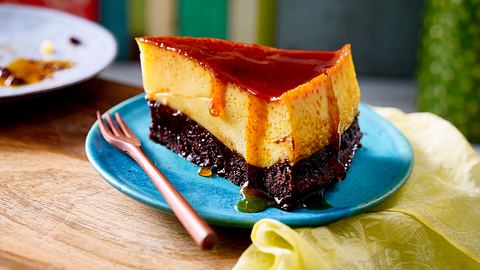 Schikokuchen-Karamellflan Rezept - Foto: House of Food / Bauer Food Experts KG