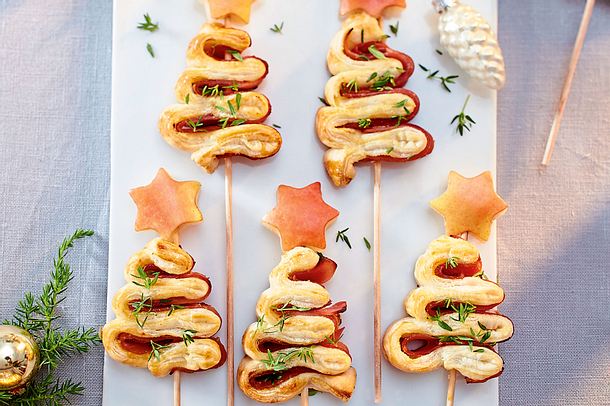 Schinken-Blätterteig-Spieße Rezept Schinken-Blätterteig-Spieße Rezept