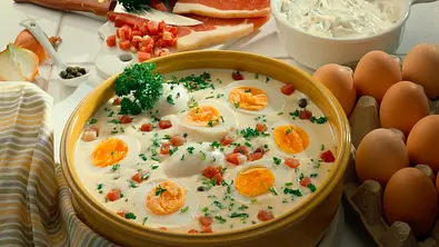 Schinken-Eier-Ragout Rezept - Foto: LECKER @ Bauer Media Group