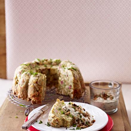 Schinken-Gugelhupf mit Pilzremoulade Rezept Schinken-Gugelhupf mit Pilzremoulade Rezept