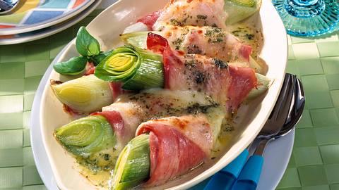 Schinken-Lauch-Rollen mit Mozzarella Rezept - Foto: Först, Thomas