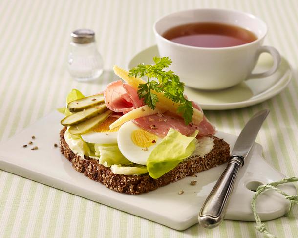 Schinkenbrot mit Ei Rezept Schinkenbrot mit Ei Rezept