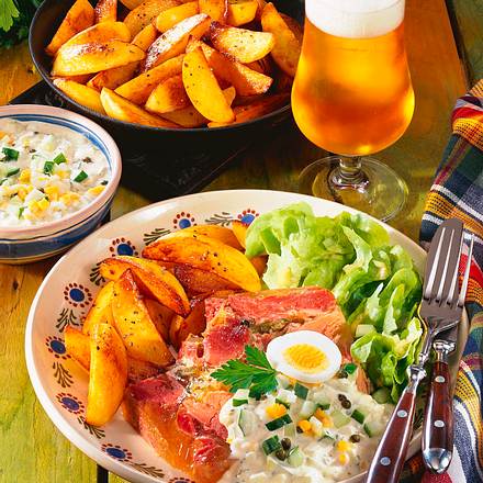 Schinkensülze mit Remoulade und Röstkartoffeln Rezept Schinkensülze mit Remoulade und Röstkartoffeln Rezept