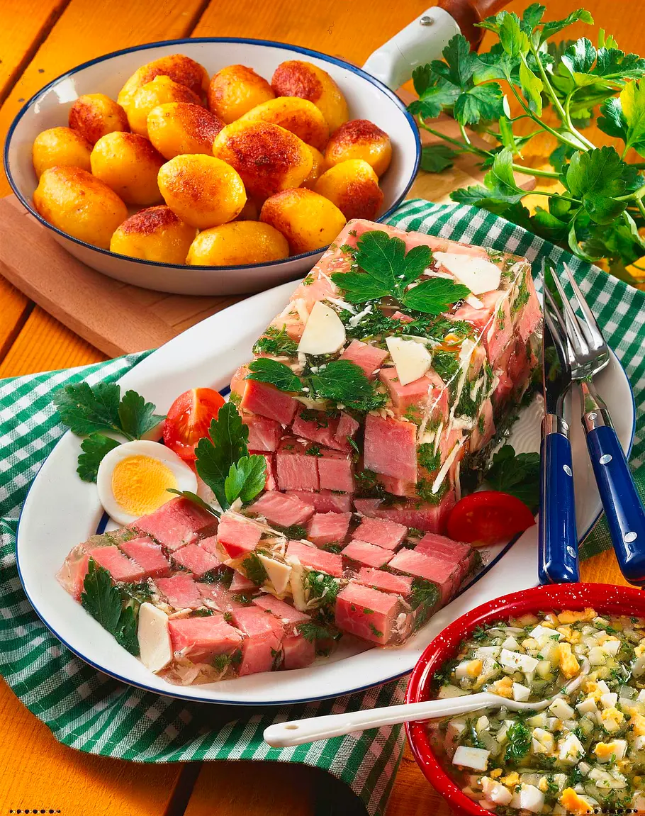 Schinkensülze mit neuen Kartoffeln Rezept