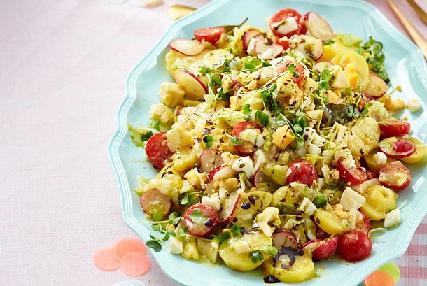 Kartoffel-Käsesalat Rezept Kartoffel-Käsesalat Rezept