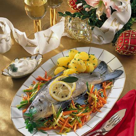 Schleie mit Meerrettich-Sahne Rezept Schleie mit Meerrettich-Sahne Rezept