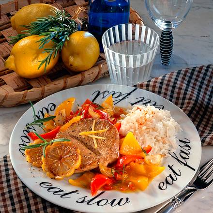 Schmetterlingssteaks mit Paprikagemüse Rezept Schmetterlingssteaks mit Paprikagemüse Rezept